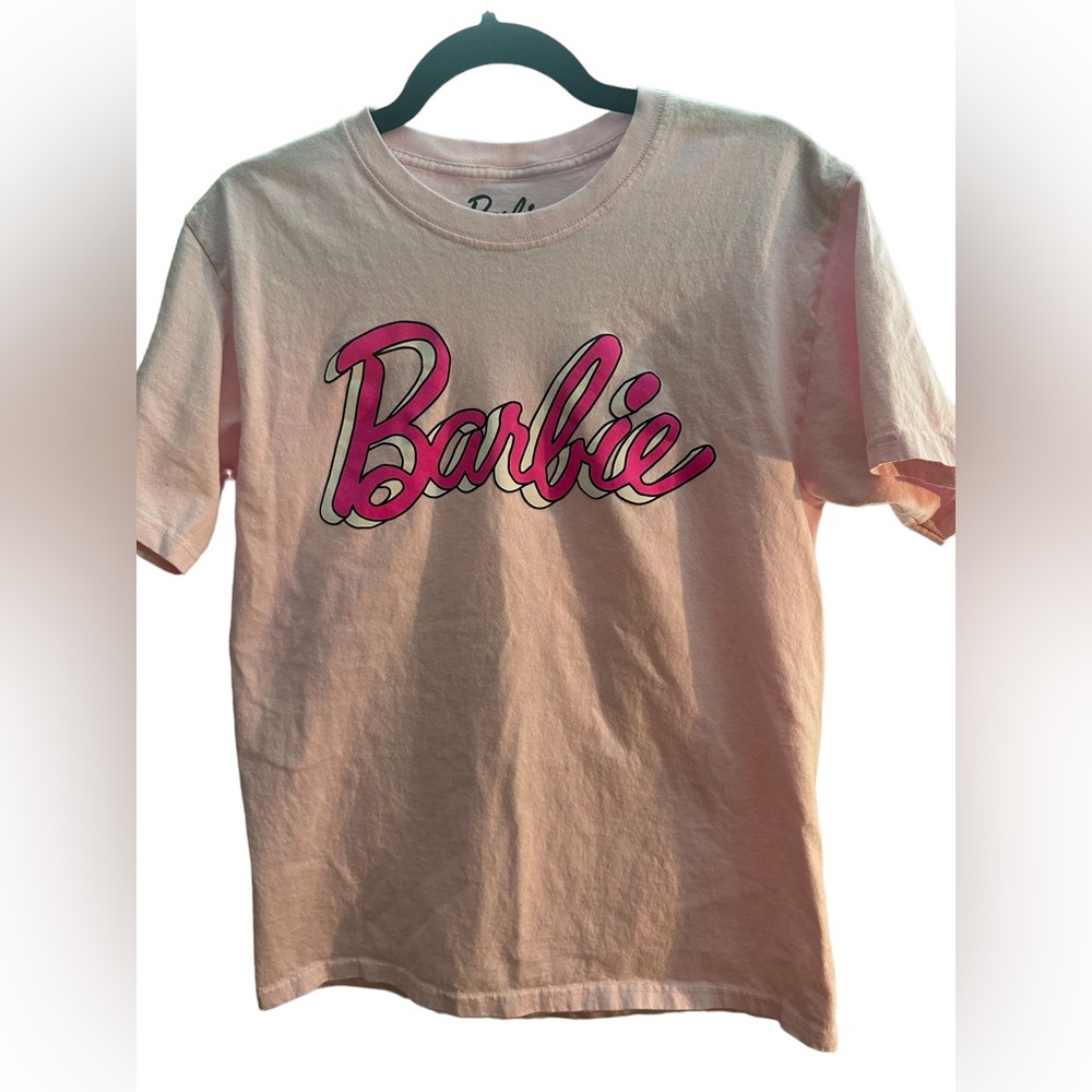 ♥️ Barbie T-Shirt pink Small to Med 🩷🩷🩷